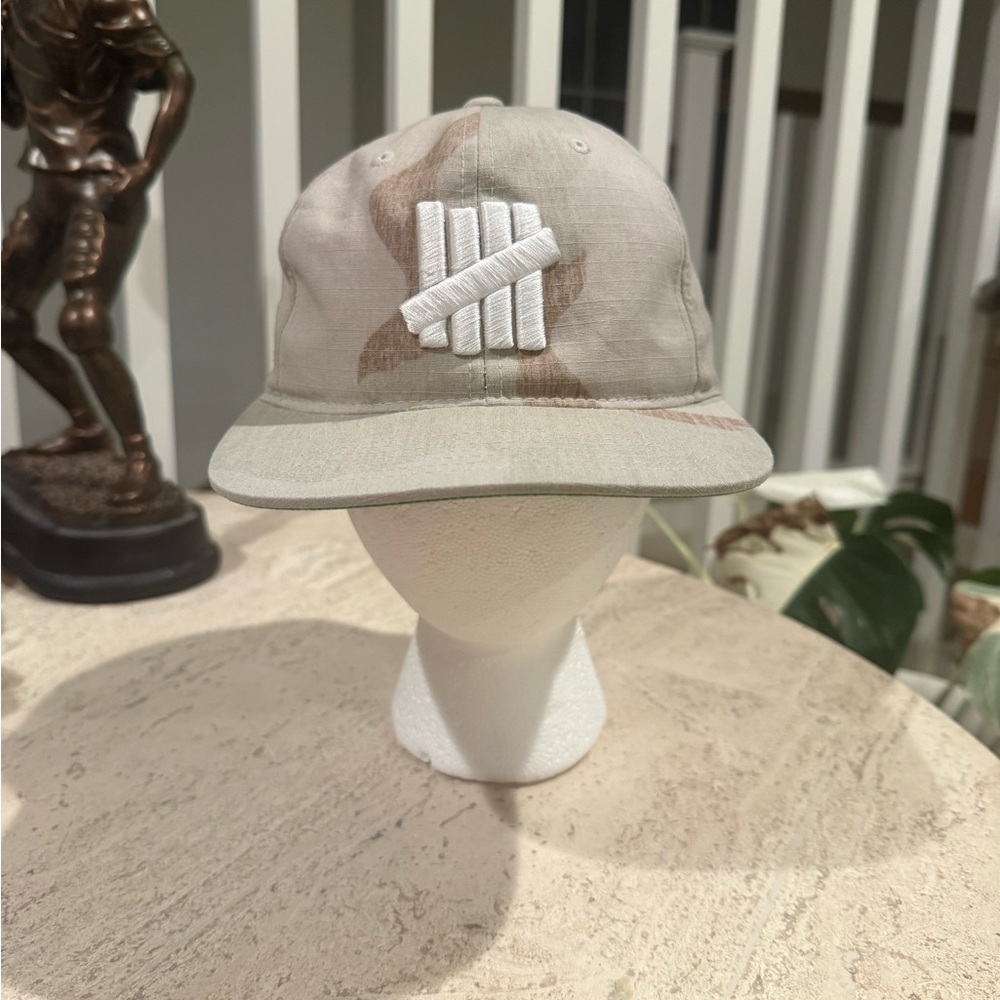 Lot of 3 - Supreme & Undefeated Hats - Picture 5 of 9